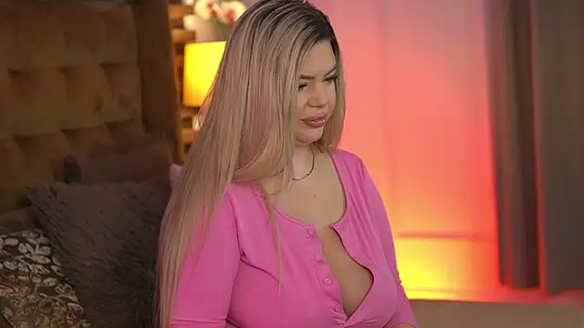 SophieBoobsX online show from February 21, 2026, 6:37 am