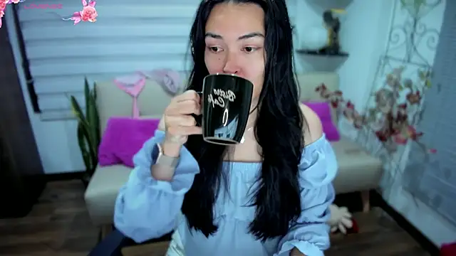 Lunlunera online show from October 31, 2025, 2:41 am