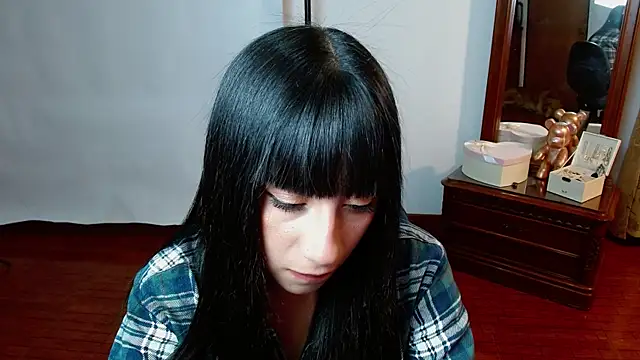Snapshot of _holy_1 chatting on September 28, 2025, 4:19 am  holy 1 online show from September 28, 2025, 4:19 am