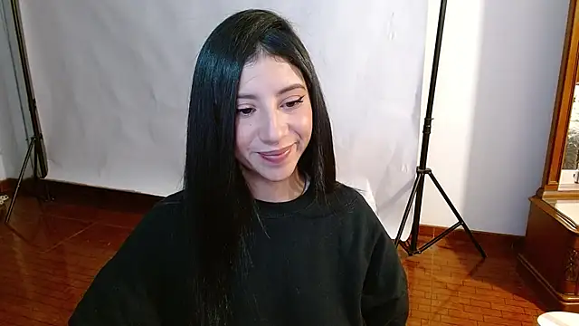 Snapshot of _holy_1 chatting on September 14, 2025, 3:07 am  holy 1 online show from September 14, 2025, 3:07 am
