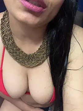 Snapshot of Priyana_Chopra chatting on March 12, 2025, 5:24 am Priyana Chopra online show from March 12, 2025, 5:24 am