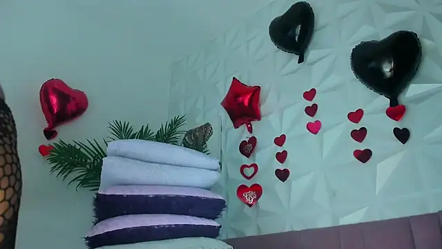 Hellen Sky online show from March 14, 2026, 7:20 pm