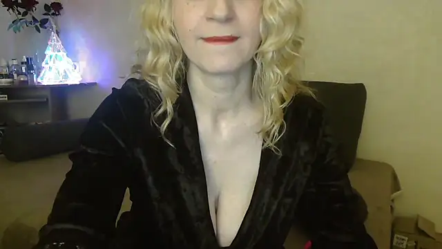 Snapshot of Natasha_Nannette chatting on February 3, 2026, 3:04 am Natasha Nannette online show from February 3, 2026, 3:04 am