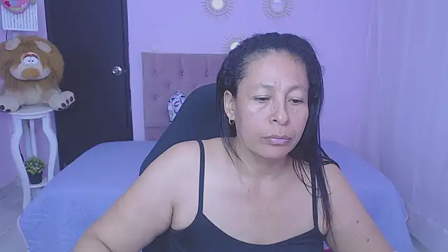 Snapshot of mature_martina chatting on February 15, 2026, 7:51 am mature martina online show from February 15, 2026, 7:51 am