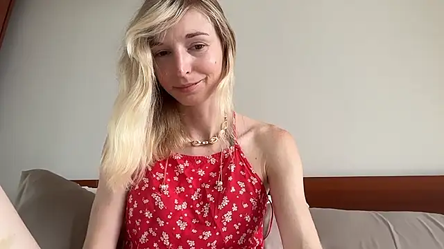 Snapshot of ivankai_ chatting on December 15, 2025, 3:01 am ivankai online show from December 15, 2025, 3:01 am