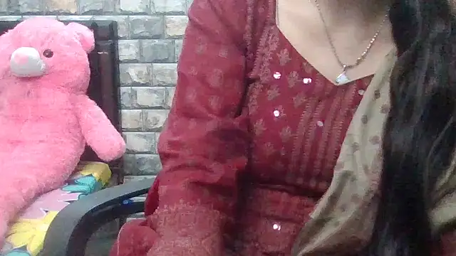 Sexy iknoor online show from October 26, 2025, 4:13 am