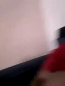 pretty-donna online show from November 11, 2025, 9:04 am