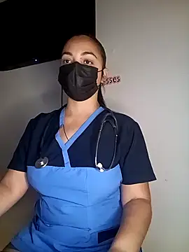 Snapshot of MEGAN_X0XX chatting on January 5, 2026, 10:24 pm MEGAN X0XX online show from January 5, 2026, 10:24 pm