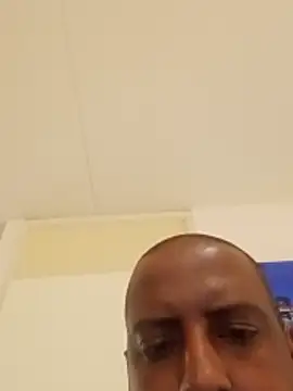 bink1982 online show from March 23, 2026, 7:03 pm