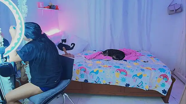 Nanami 19 online show from October 11, 2025, 7:37 pm