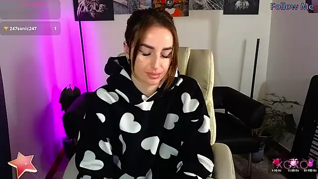 xx adrihanna xx online show from March 11, 2025, 4:30 am