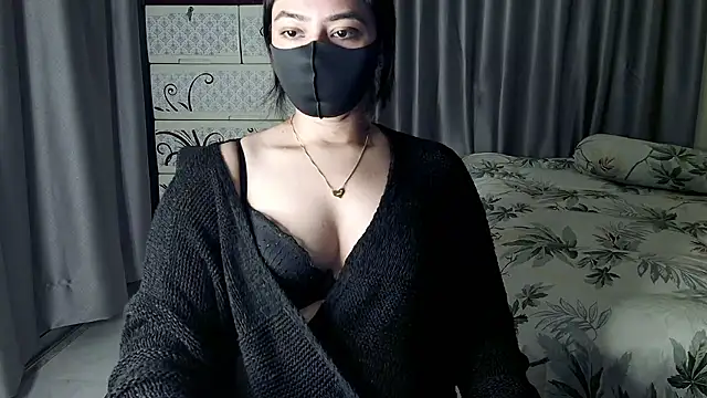 Snapshot of Sima--Roy chatting on January 16, 2026, 4:55 pm Sima--Roy online show from January 16, 2026, 4:55 pm