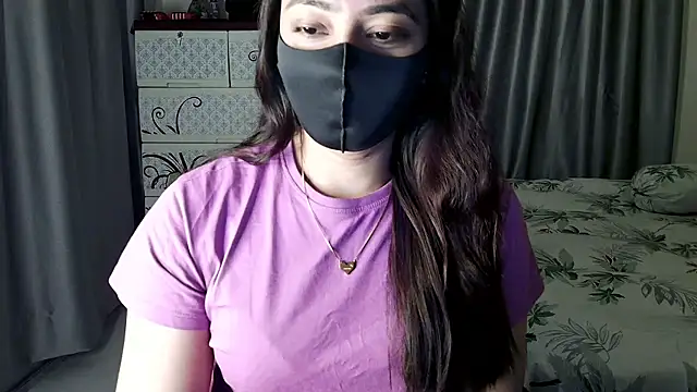 Snapshot of Sima--Roy chatting on January 15, 2026, 5:38 pm Sima--Roy online show from January 15, 2026, 5:38 pm