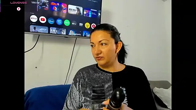 Angelblue  online show from June 1, 2026, 1:44 pm
