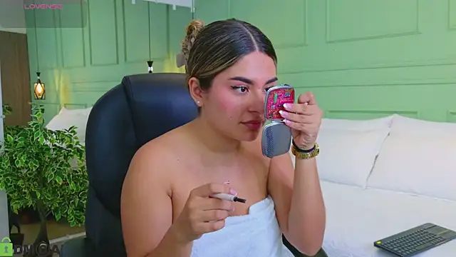 kataliina   online show from April 1, 2026, 11:55 am