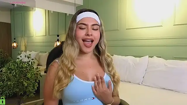 kataliina   online show from January 13, 2026, 11:47 am