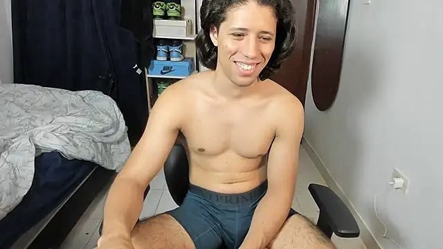 Snapshot of imtonny19 chatting on March 3, 2026, 3:35 am imtonny19 online show from March 3, 2026, 3:35 am