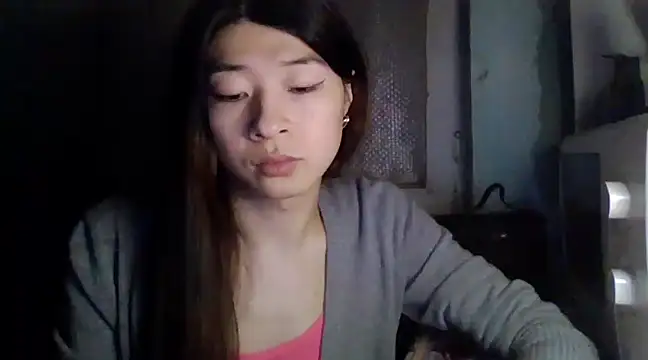 Snapshot of CarlyJoy chatting on March 5, 2025, 2:45 pm CarlyJoy online show from March 5, 2025, 2:45 pm