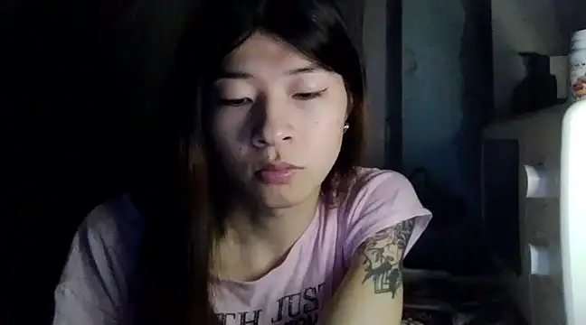 Snapshot of CarlyJoy chatting on March 13, 2025, 3:28 pm CarlyJoy online show from March 13, 2025, 3:28 pm