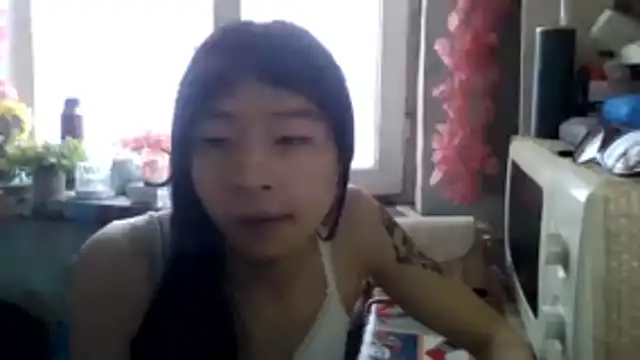 CarlyJoy online show from April 22, 2026, 10:22 am