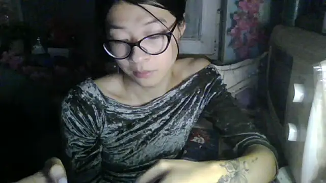 Snapshot of CarlyJoy chatting on September 18, 2025, 3:37 pm CarlyJoy online show from September 18, 2025, 3:37 pm