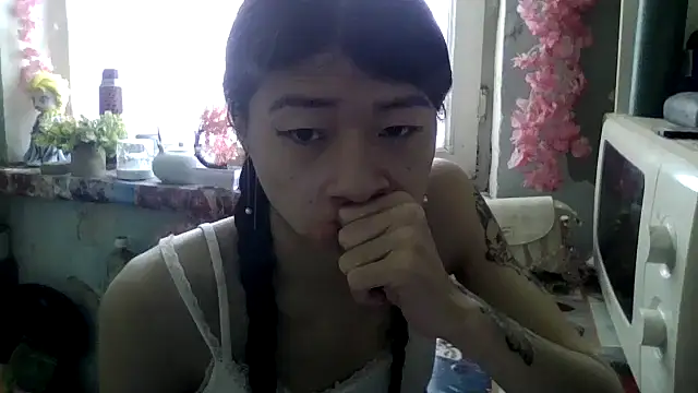 Snapshot of CarlyJoy chatting on April 23, 2026, 11:16 am CarlyJoy online show from April 23, 2026, 11:16 am