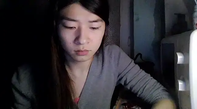 Snapshot of CarlyJoy chatting on March 9, 2025, 5:39 pm CarlyJoy online show from March 9, 2025, 5:39 pm
