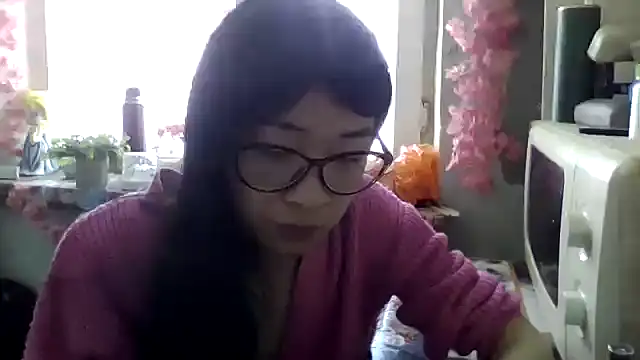 CarlyJoy online show from March 12, 2026, 10:08 am