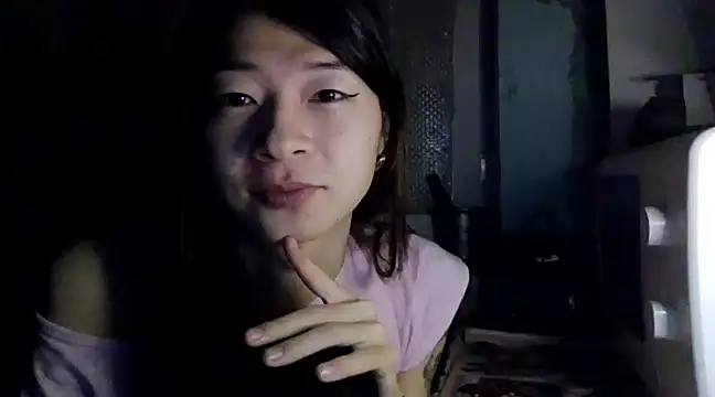 Snapshot of CarlyJoy chatting on March 19, 2025, 7:06 pm CarlyJoy online show from March 19, 2025, 7:06 pm