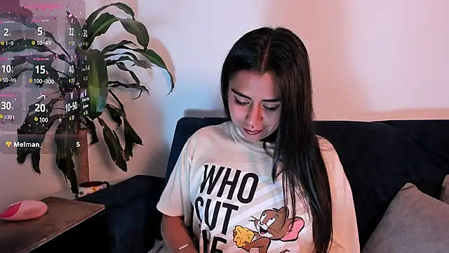 im amber online show from November 8, 2025, 3:21 am