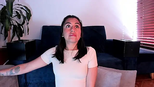 Snapshot of im_amber chatting on February 27, 2026, 1:22 pm im amber online show from February 27, 2026, 1:22 pm