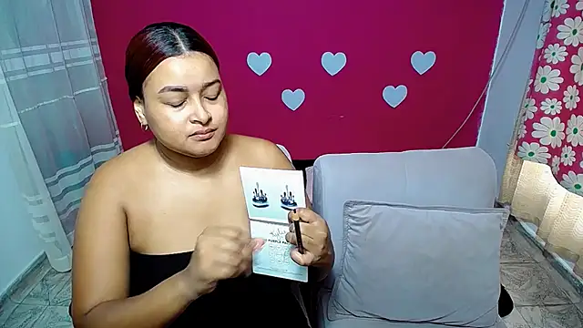Snapshot of violeta_rous chatting on May 28, 2026, 1:06 pm violeta rous online show from May 28, 2026, 1:06 pm