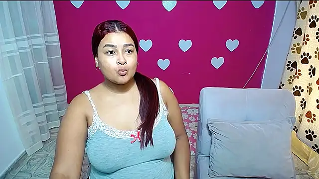 Snapshot of violeta_rous chatting on April 18, 2026, 3:03 pm violeta rous online show from April 18, 2026, 3:03 pm