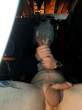 deepstroker42071 online show from January 11, 2026, 5:09 pm