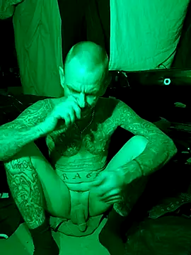 deepstroker42071 online show from February 16, 2026, 5:28 am