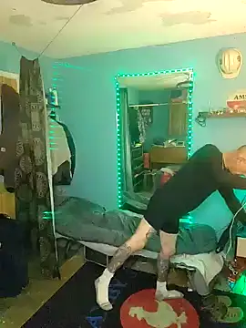 Snapshot of deepstroker42071 chatting on January 9, 2025, 9:26 pm deepstroker42071 online show from January 9, 2025, 9:26 pm