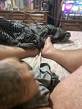 Snapshot of daddddddddyyyy chatting on November 8, 2025, 5:44 am daddddddddyyyy online show from November 8, 2025, 5:44 am