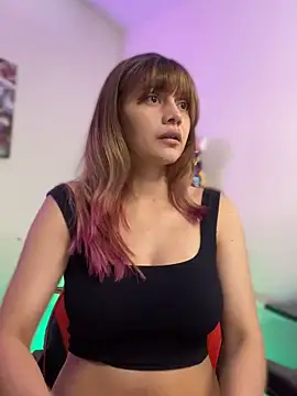 Snapshot of Pretty-10Woman chatting on December 1, 2024, 8:25 pm Pretty-10Woman online show from December 1, 2024, 8:25 pm