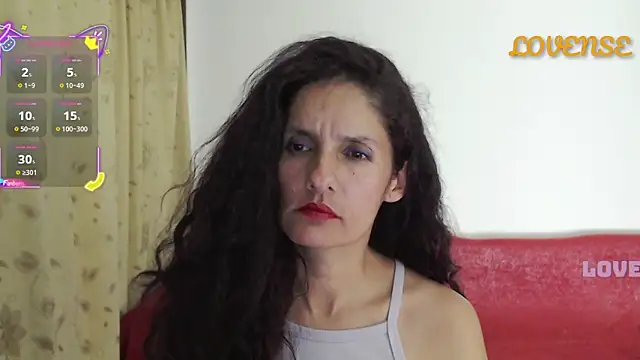 Snapshot of catalina_duran1 chatting on October 9, 2025, 6:25 am catalina duran1 online show from October 9, 2025, 6:25 am