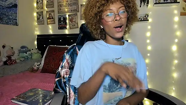 Cristal Jonasxh online show from September 9, 2025, 5:06 am