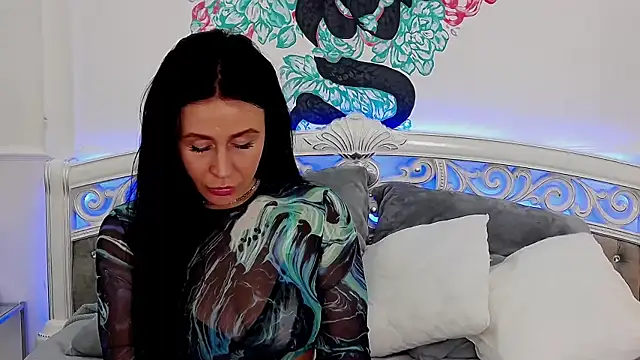 Snapshot of CrissyTaylor chatting on January 13, 2025, 10:14 am CrissyTaylor online show from January 13, 2025, 10:14 am