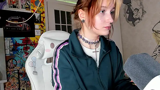 Snapshot of Sunny_Mouse_ chatting on March 14, 2025, 12:51 pm Sunny Mouse online show from March 14, 2025, 12:51 pm