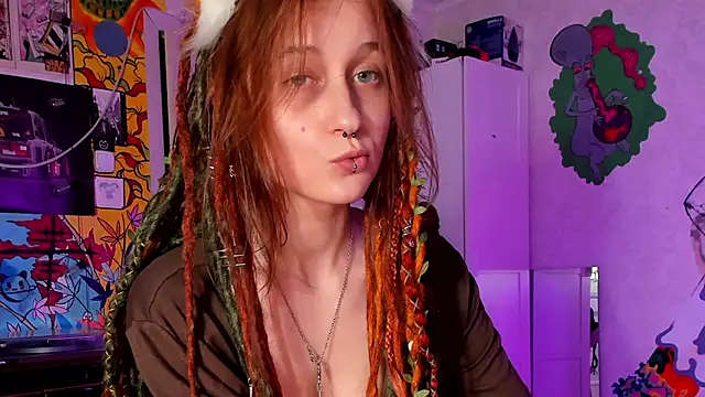 Sunny Mouse  online show from May 29, 2026, 5:52 pm
