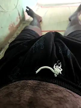 SILENT FUCKER 01 online show from March 24, 2026, 3:28 am