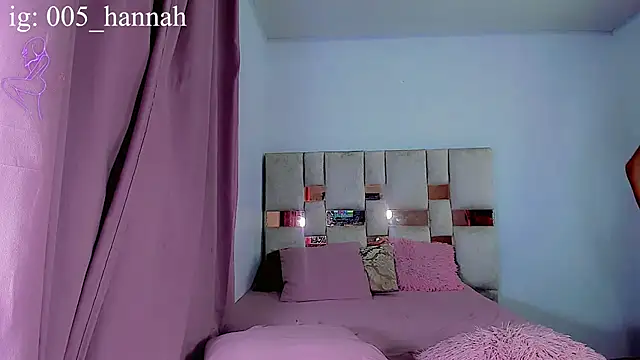 Hannahsmit online show from September 18, 2025, 8:06 am