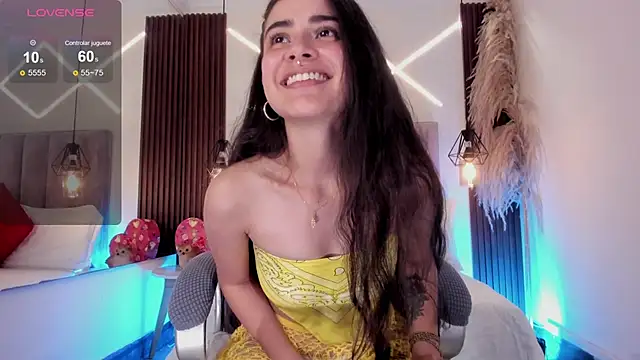 Snapshot of dasha-rodrigues chatting on April 18, 2026, 2:08 pm dasha-rodrigues online show from April 18, 2026, 2:08 pm