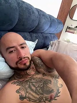 billyMayer  online show from June 5, 2026, 6:13 pm
