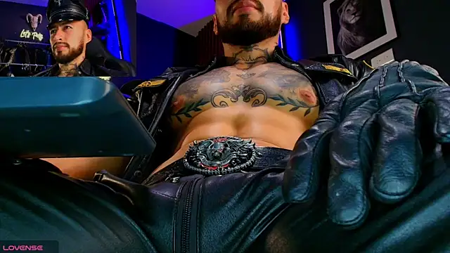 Snapshot of billyMayer_ chatting on October 26, 2025, 5:57 pm billyMayer online show from October 26, 2025, 5:57 pm