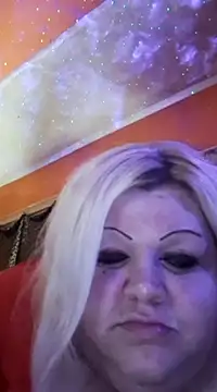 Snapshot of ducicsajsziii chatting on March 18, 2025, 4:51 am ducicsajsziii online show from March 18, 2025, 4:51 am