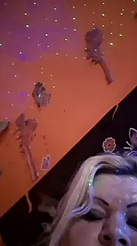 Snapshot of ducicsajsziii chatting on February 21, 2025, 7:34 am ducicsajsziii online show from February 21, 2025, 7:34 am